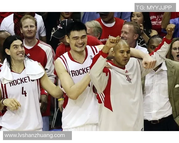 姚明坚守初心的篮球之路与人生哲学的深刻启示