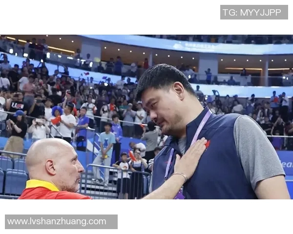 姚明的身高与技巧结合让对手防守难上加难的原因分析