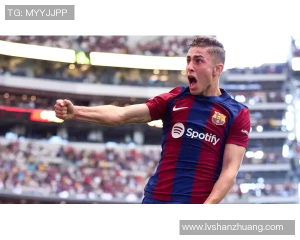 拉莫斯足球明星海报墙贴装饰品点亮你的房间氛围 拉莫斯足球明星海报墙贴装饰品点亮你的房间氛围